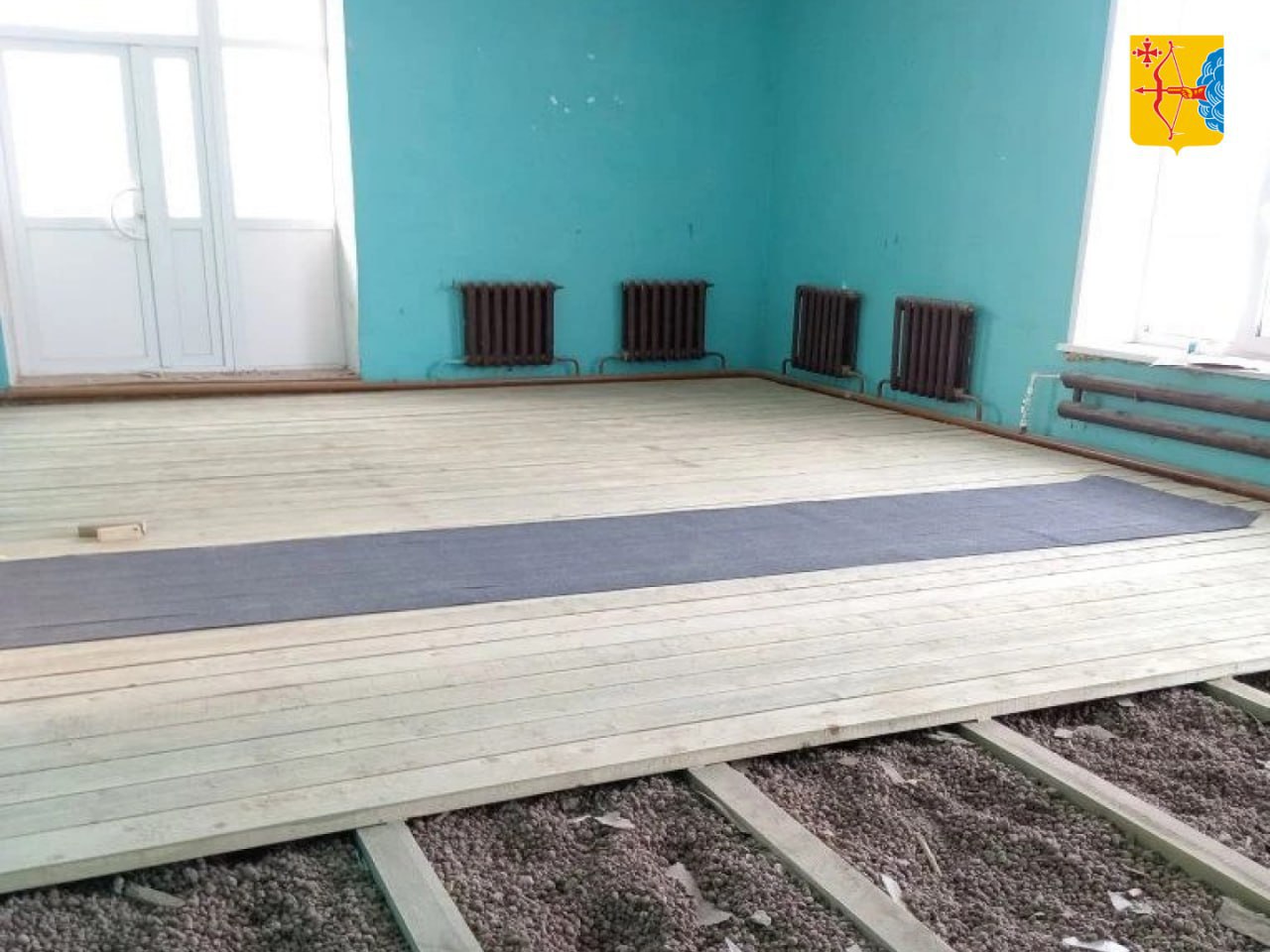 В посёлке Ленинская Искра Котельничского района капитально ремонтируют детский сад «Солнышко» В посёлке Ленинская Искра Котельничского района капитально ремонтируют детский сад «Солнышко»