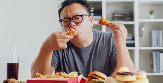 Как перерывы в питании влияют на здоровье: советы врача