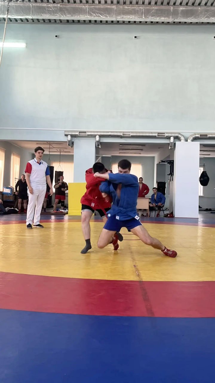 В рамках Спартакиады УМВД России по Кировской области по служебно-прикладным видам спорта прошел чемпионат по самбо В рамках Спартакиады УМВД России по Кировской области по служебно-прикладным видам спорта прошел чемпионат по самбо