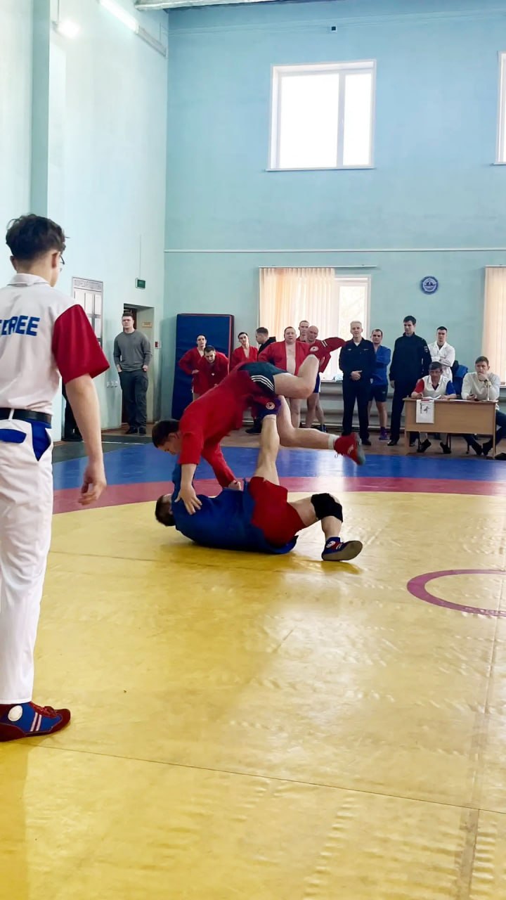 В рамках Спартакиады УМВД России по Кировской области по служебно-прикладным видам спорта прошел чемпионат по самбо