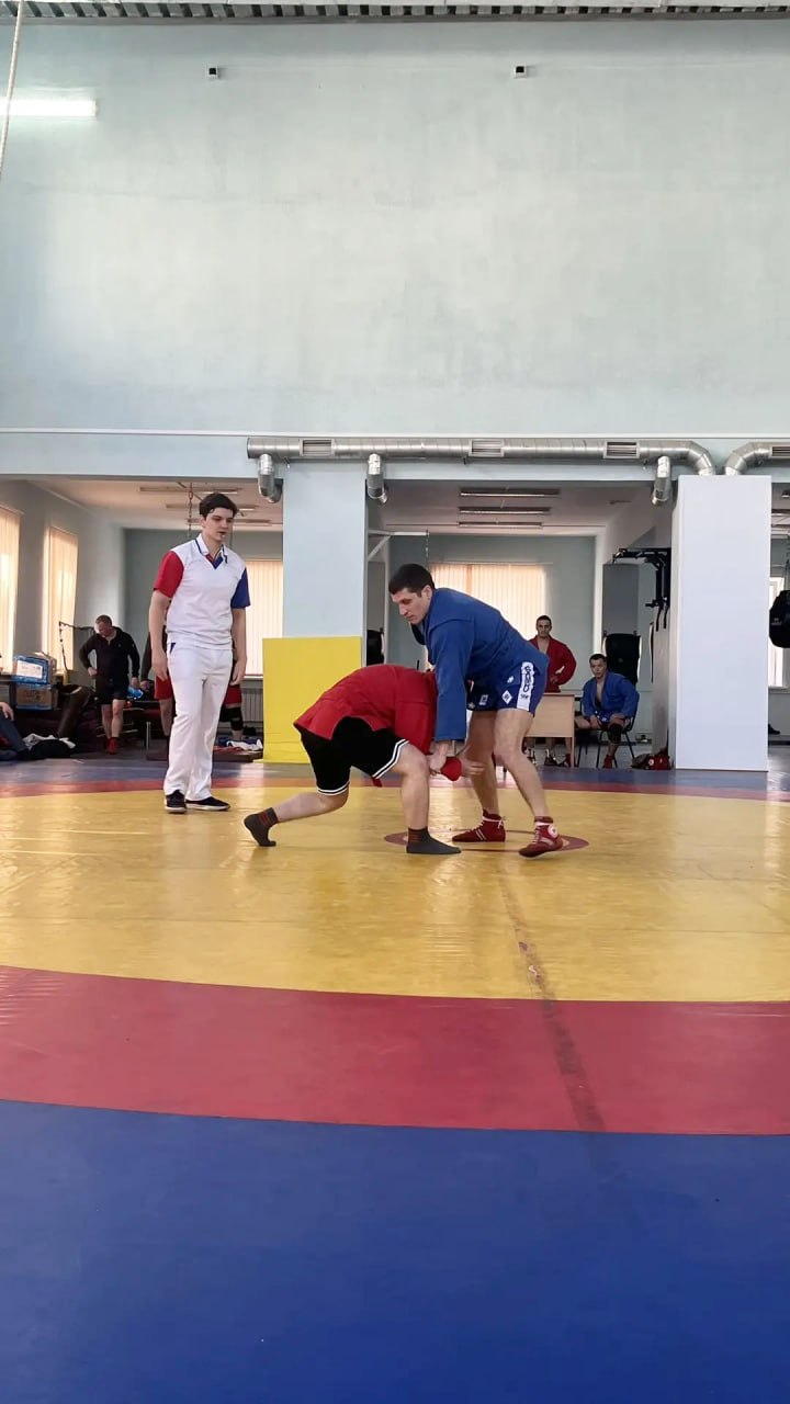 В рамках Спартакиады УМВД России по Кировской области по служебно-прикладным видам спорта прошел чемпионат по самбо В рамках Спартакиады УМВД России по Кировской области по служебно-прикладным видам спорта прошел чемпионат по самбо