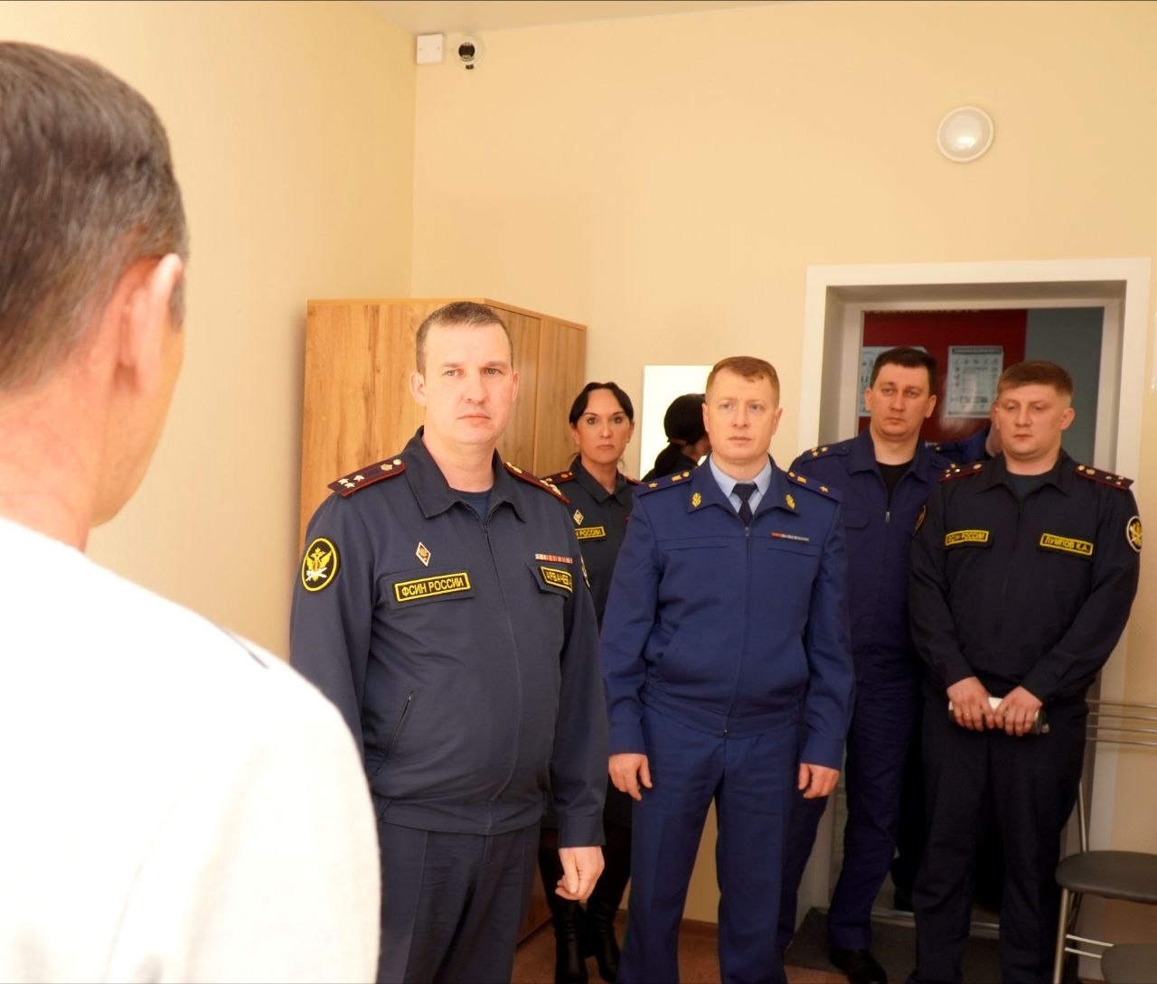 Сегодня, 26 марта 2026 года, заместитель прокурора Кировской области Михаил Леговец провел проверку соблюдения требований законодательства об исполнении уголовного наказания на территории изолированных участков, где... Сегодня, 26 марта 2026 года, заместитель прокурора Кировской области Михаил Леговец провел проверку соблюдения требований законодательства об исполнении уголовного наказания на территории изолированных участков, где...