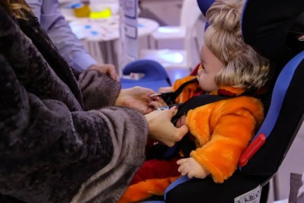 Топ-7 правил как приучить ребенка к автокреслу