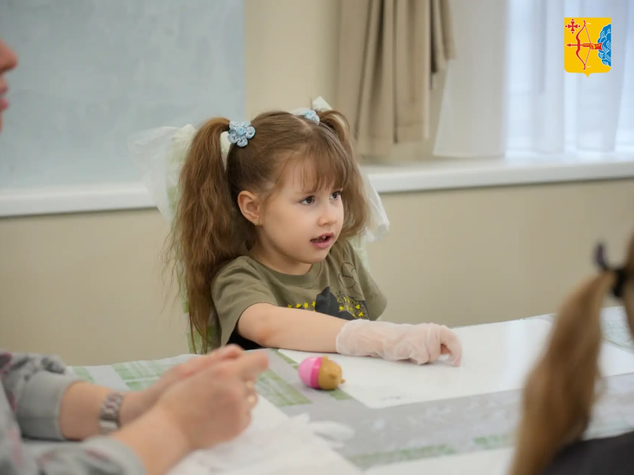 В Кирове прошел творческий мастер-класс для семей военнослужащих В Кирове прошел творческий мастер-класс для семей военнослужащих