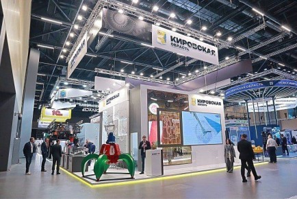 ������ ��������� ������� ���������� �� ��������� � �����������