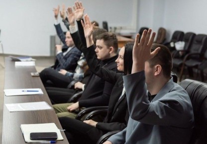 В Кирове ищут советчиков для главы