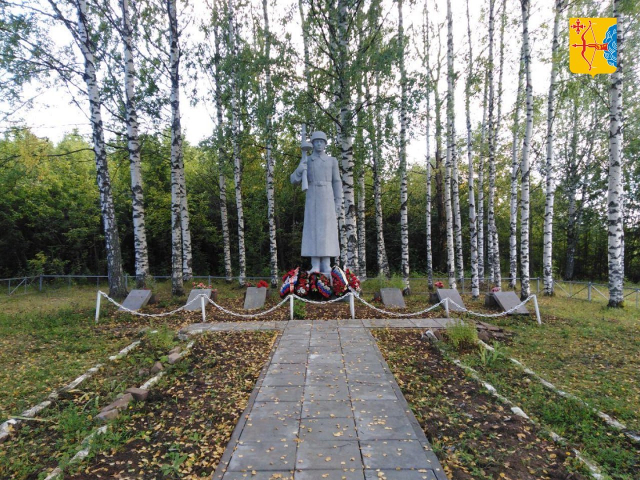 Губернатор Александр Соколов поручил в преддверии Дня Победы привести в порядок все мемориалы, памятники и места воинских захоронений