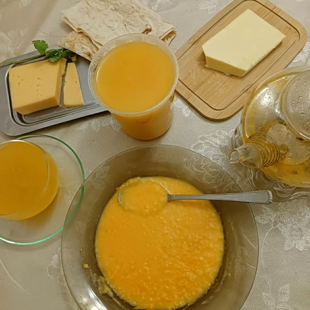 Солнечное утро: питательный завтрак с тыквенной кашей и облепиховым чаем