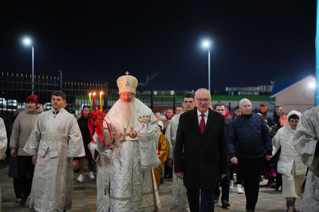 Александр Соколов: Поздравляю всех православных верующих со светлым праздником Христова Воскресения! Александр Соколов: Поздравляю всех православных верующих со светлым праздником Христова Воскресения!