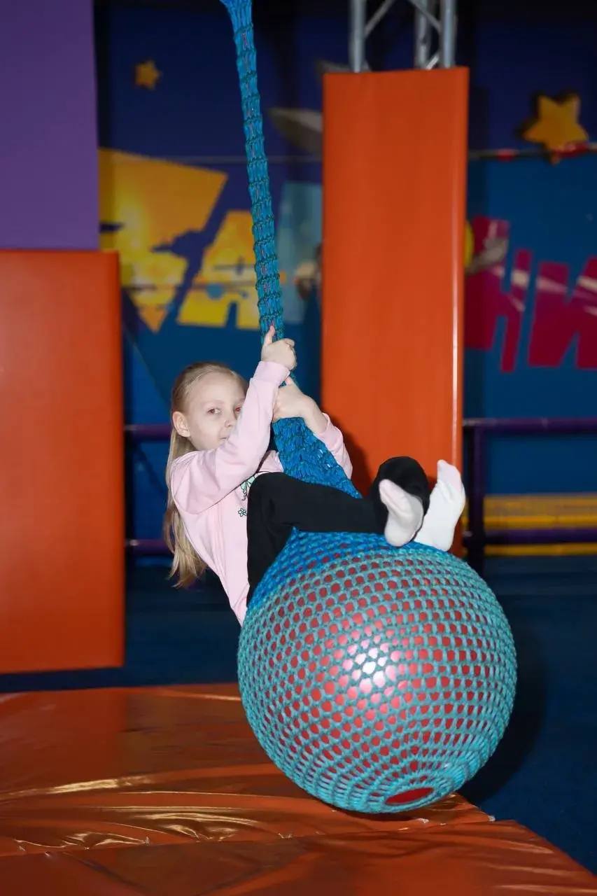 Комитет семей воинов Отечества провёл детский праздник в семейном парке «Замания» 11 апреля для ребят, чьи отцы защищают Родину в зоне СВО Комитет семей воинов Отечества провёл детский праздник в семейном парке «Замания» 11 апреля для ребят, чьи отцы защищают Родину в зоне СВО