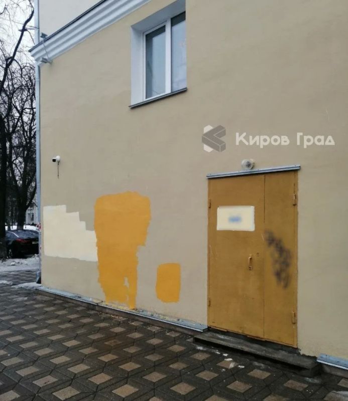 ������ ��������� ����� ��� �������