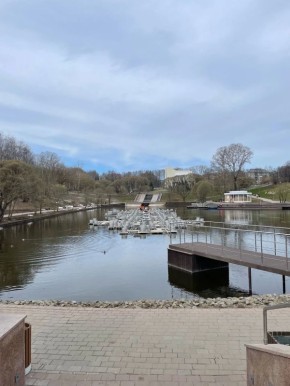 В парке у цирка приступили к монтажу светомузыкального фонтана