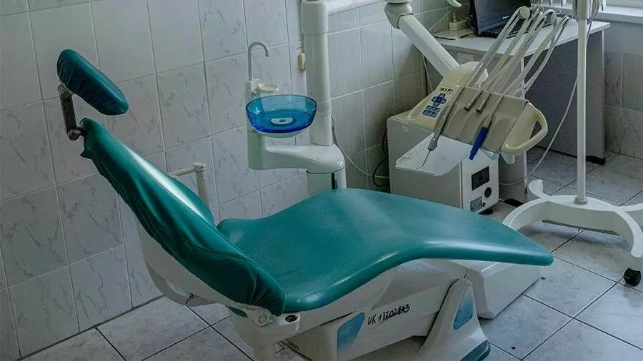 Стоматологи объясняют, как избежать ошибок в уходе за зубами