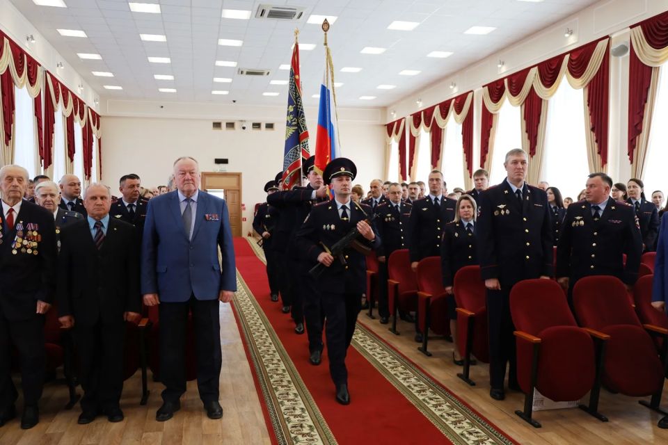 В канун 81-й годовщины Победы в Великой Отечественной войне в Управлении МВД России по Кировской области состоялось торжественное мероприятие