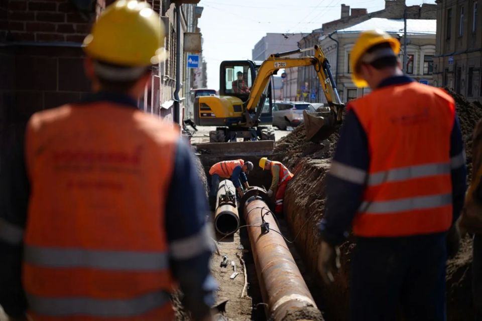 МУП «Водоканал» начало замену труб водоснабжения и водоотведения в Кирове