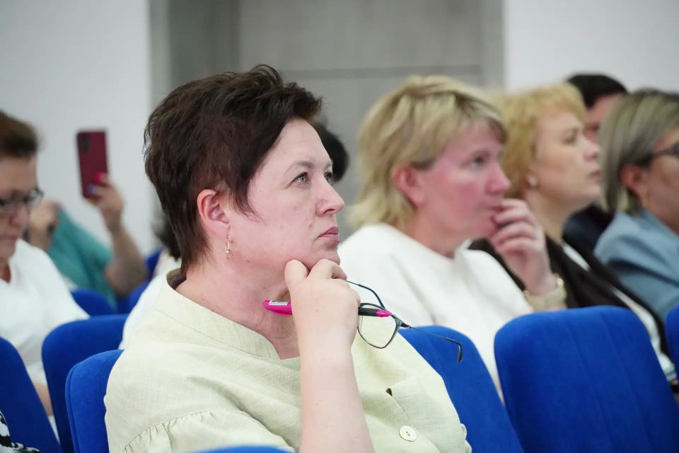 Руководители региональных колледжей и техникумов обсудили развитие системы СПО на всероссийском совещании Руководители региональных колледжей и техникумов обсудили развитие системы СПО на всероссийском совещании