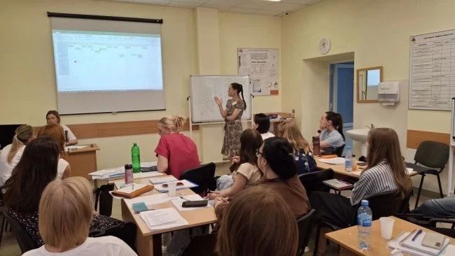 В министерстве экономического развития Кировской области продолжают внедрять принципы бережливого управления В министерстве экономического развития Кировской области продолжают внедрять принципы бережливого управления