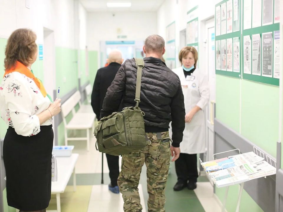 Александр Соколов: Рассмотрели меры поддержки участников специальной военной операции и их семей
