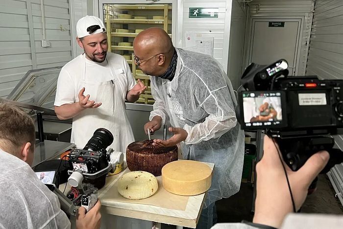 Федеральное шоу «Магия вкуса» (12+) снимает выпуск о вятской кухне Федеральное шоу «Магия вкуса» (12+) снимает выпуск о вятской кухне