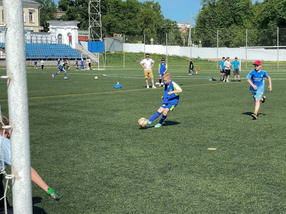 В Кирове прошел Турнир по мини-футболу среди юных инспекторов движения образовательных организаций города Кирова В Кирове прошел Турнир по мини-футболу среди юных инспекторов движения образовательных организаций города Кирова