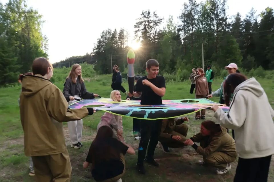 СЛЁТ ШКОЛЬНЫХ ЛЕСНИЧЕСТВ: ВЕЧЕР, КОТОРЫЙ ОБЪЕДИНИЛ СЕРДЦА! СЛЁТ ШКОЛЬНЫХ ЛЕСНИЧЕСТВ: ВЕЧЕР, КОТОРЫЙ ОБЪЕДИНИЛ СЕРДЦА!