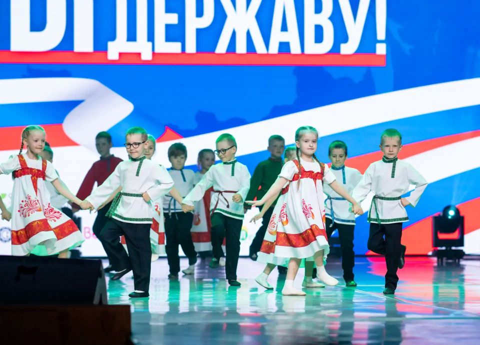 Александр Соколов: В год 90-летия Кировской области прошел конкурс патриотического творчества «Мы за Великую Державу»