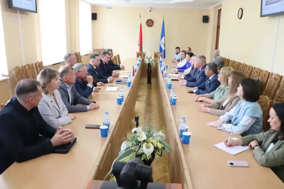 Депутаты ЗС развивают аграрное партнёрство с Беларусью Депутаты ЗС развивают аграрное партнёрство с Беларусью