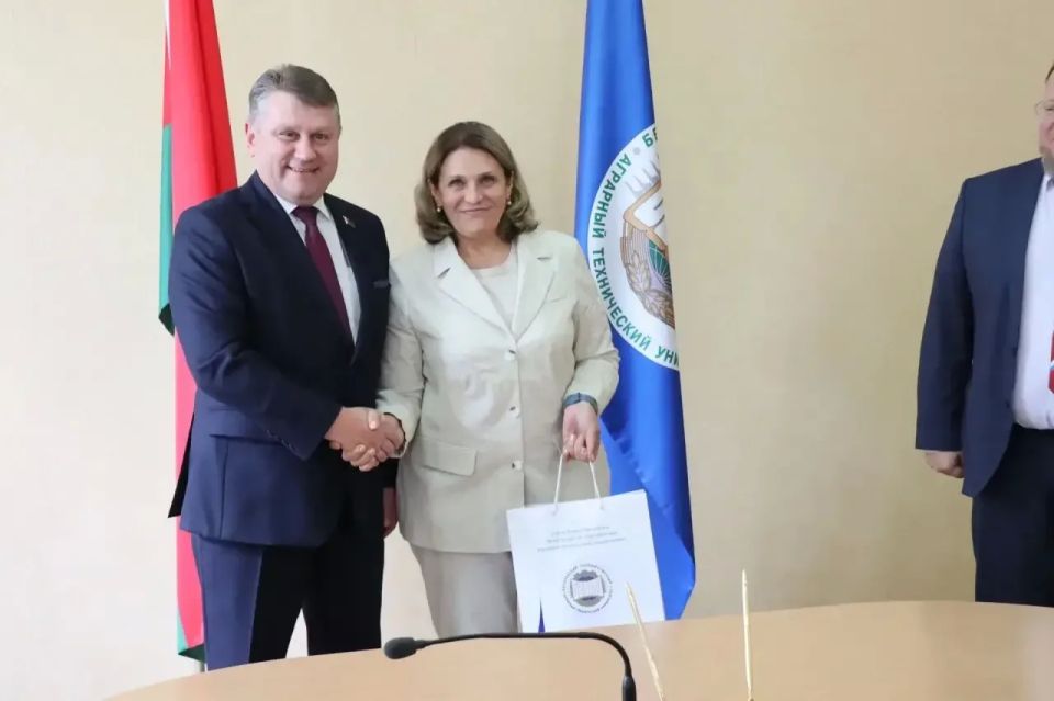 Депутаты ЗС развивают аграрное партнёрство с Беларусью Депутаты ЗС развивают аграрное партнёрство с Беларусью