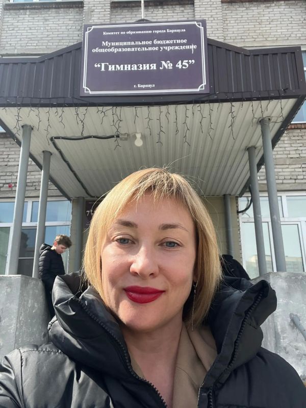 Алтайский журналист сдала ЕГЭ для родителей на 100 баллов и дала советы выпускникам Алтайский журналист сдала ЕГЭ для родителей на 100 баллов и дала советы выпускникам