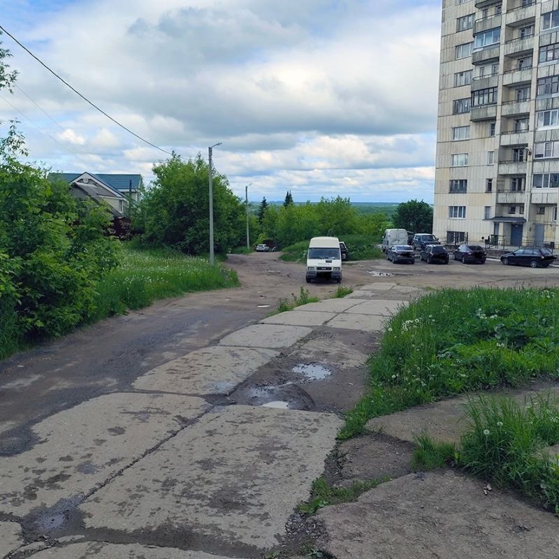 В Кирово-Чепецке планируют завершить ремонт Садового переулка