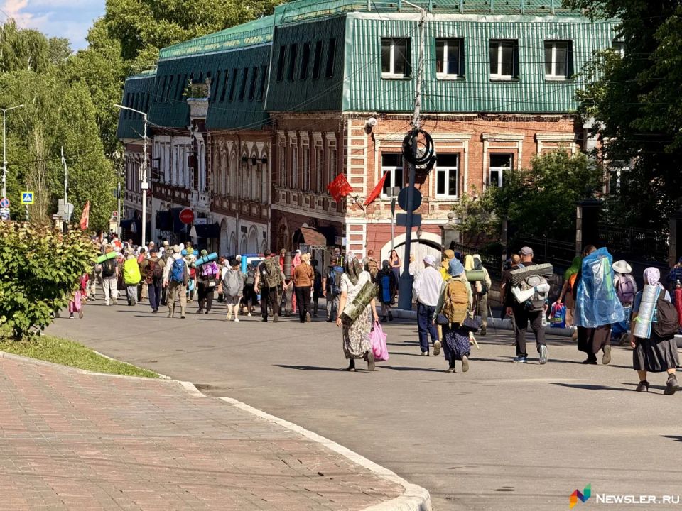 Участники Великорецкого крестного хода завершили маршрут в Трифоновом монастыре 8 июня