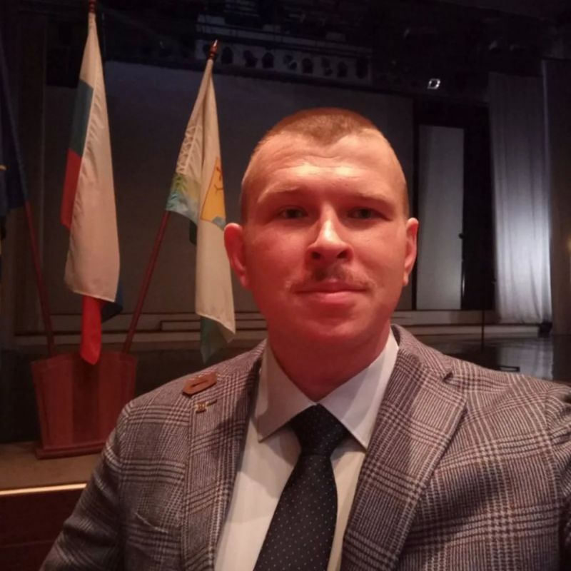 Суд обязал избранного главу Сосновки Никиту Горелова вернуться на военную службу