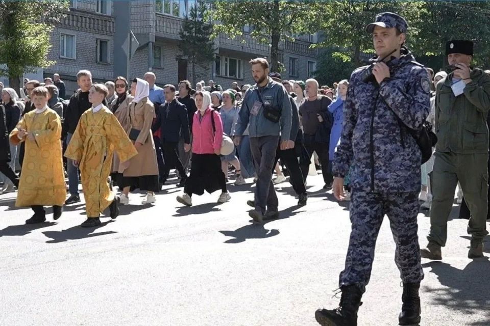 В Кировской области росгвардейцы обеспечили безопасность Великорецкого крестного хода В Кировской области росгвардейцы обеспечили безопасность Великорецкого крестного хода