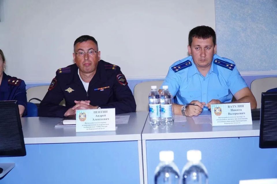 На днях на базе ФКУ ДПО «Кировский институт повышения квалификации работников Федеральной службы исполнения наказаний» состоялся практический семинар На днях на базе ФКУ ДПО «Кировский институт повышения квалификации работников Федеральной службы исполнения наказаний» состоялся практический семинар