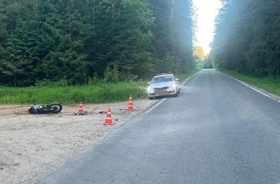 За прошедшие сутки на дорогах Кировской области произошло три ДТП с пострадавшими: все три аварии - с участием мототехники За прошедшие сутки на дорогах Кировской области произошло три ДТП с пострадавшими: все три аварии - с участием мототехники