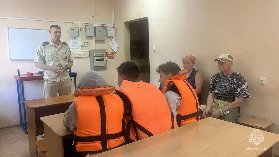 На воде будь осторожен: Уроки безoпасности от инспекторов ГИМC На воде будь осторожен: Уроки безoпасности от инспекторов ГИМC