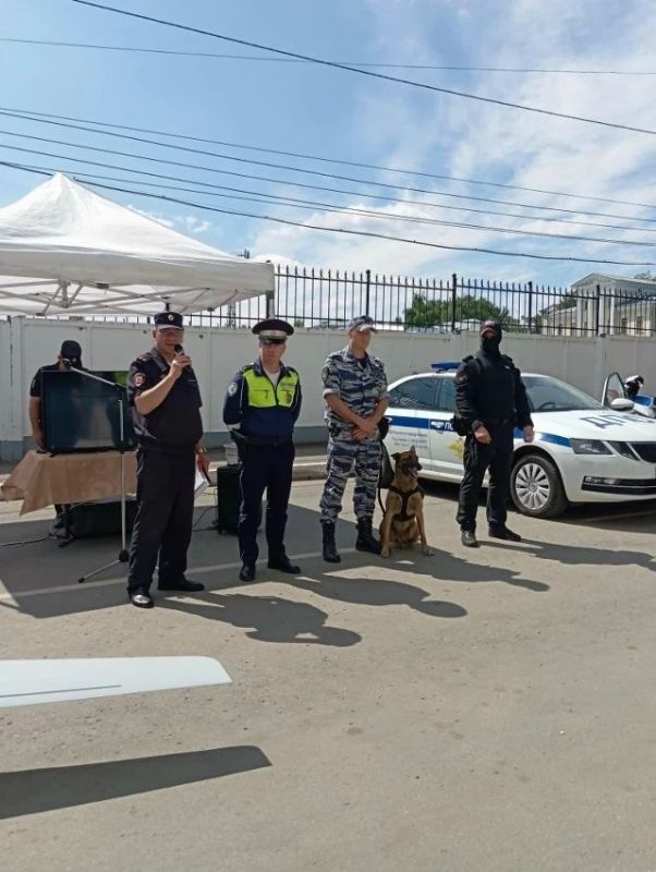 В Кирове прошла акция «Один день с полицией России»