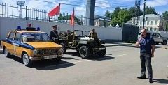 В Кирове прошла акция «Один день с полицией России» В Кирове прошла акция «Один день с полицией России»