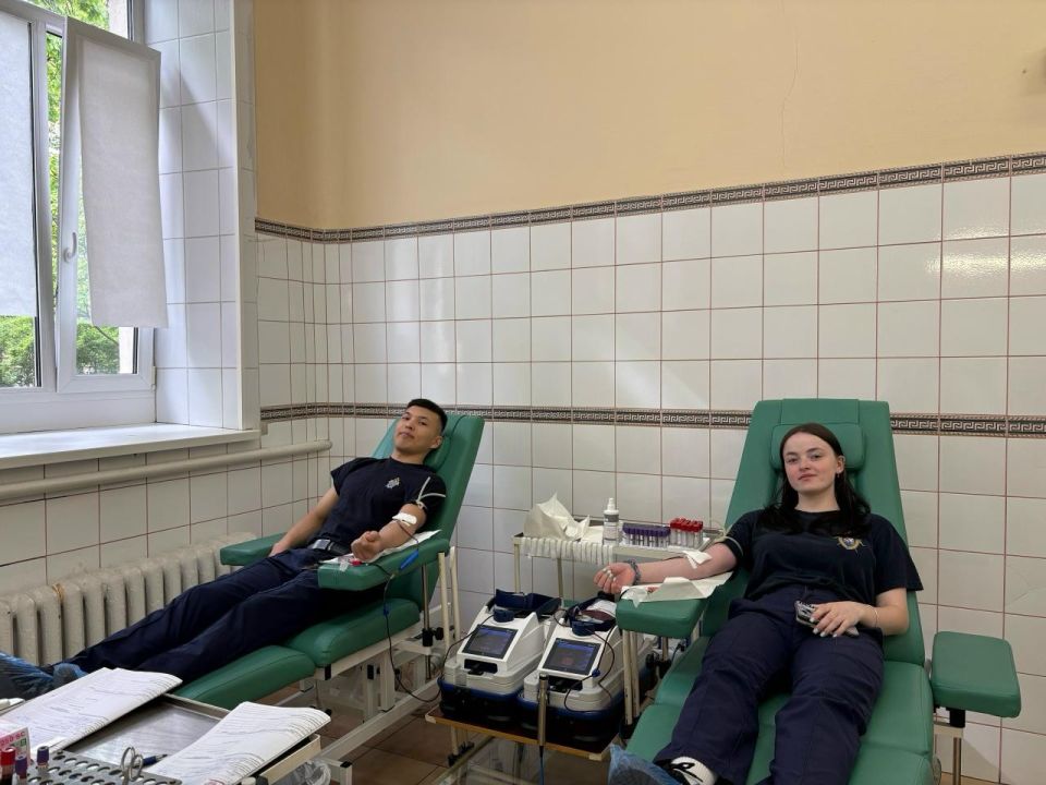 Курсанты Санкт-Петербургской академии Следкома сдали кровь для участников СВО Курсанты Санкт-Петербургской академии Следкома сдали кровь для участников СВО