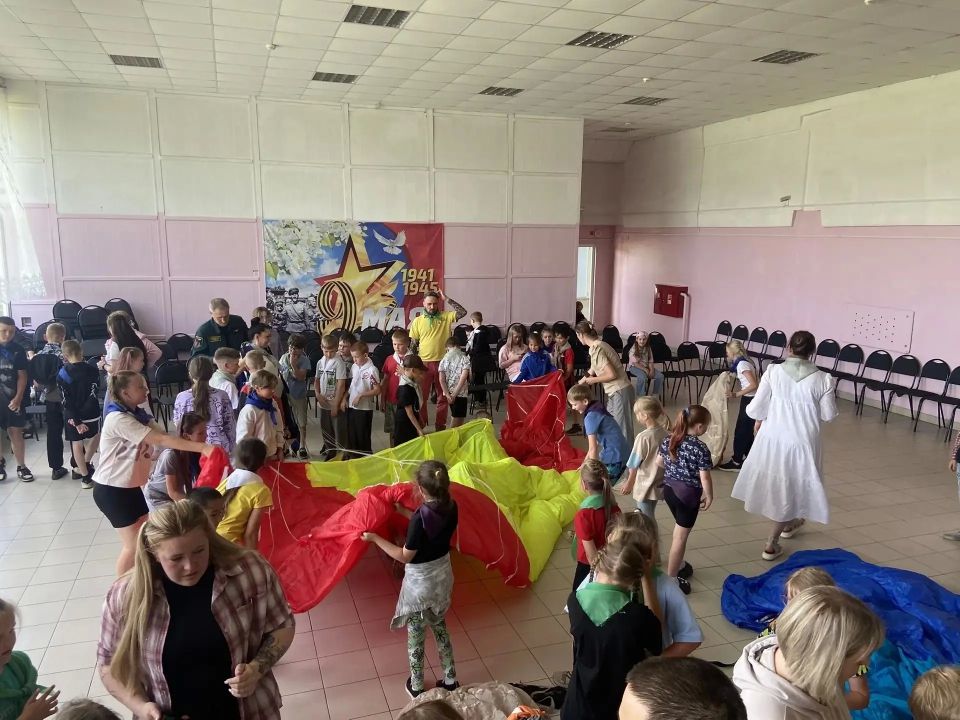 Профилактика лесных пожаров: сотрудники авиалесоохраны провели занятие для школьников пгт Профилактика лесных пожаров: сотрудники авиалесоохраны провели занятие для школьников пгт