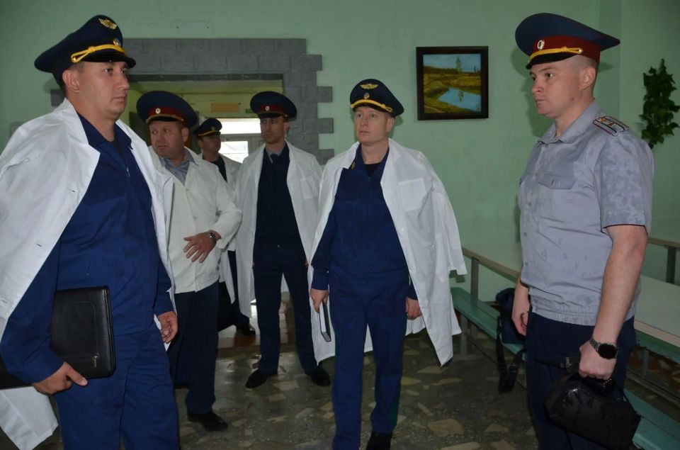 #проверка. Заместитель прокурора Кировской области Михаил Леговец проверил соблюдение закона в исправительной колонии строгого режима и на территории изолированного участка, функционирующего как исправительный центр #проверка. Заместитель прокурора Кировской области Михаил Леговец проверил соблюдение закона в исправительной колонии строгого режима и на территории изолированного участка, функционирующего как исправительный центр