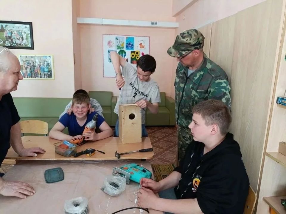 Скоро вся Заря будет в наших скворечниках!