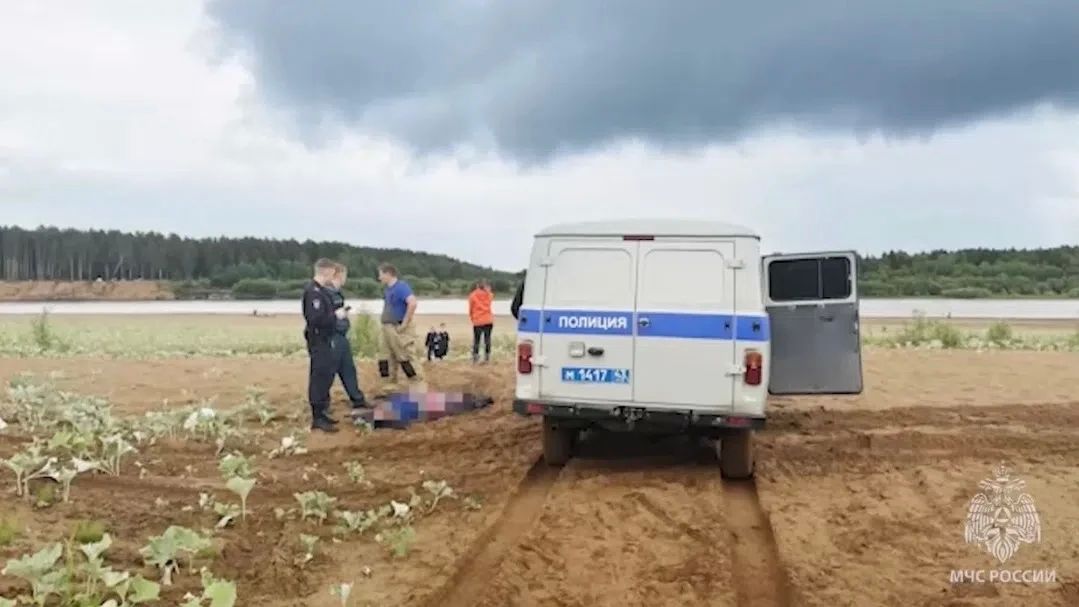 На пляже в Кирово-Чепецке очевидец спас тонущую женщину