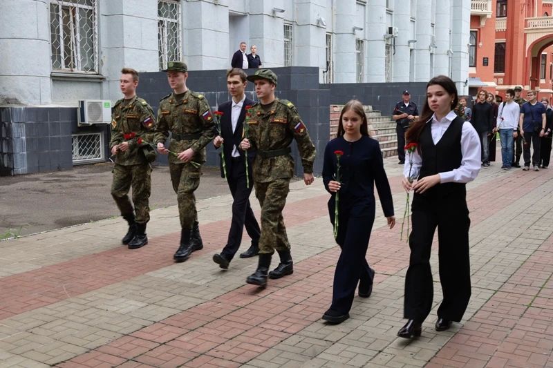 В УМВД России по Кировской области прошло мероприятие, приуроченное ко Дню памяти и скорби В УМВД России по Кировской области прошло мероприятие, приуроченное ко Дню памяти и скорби