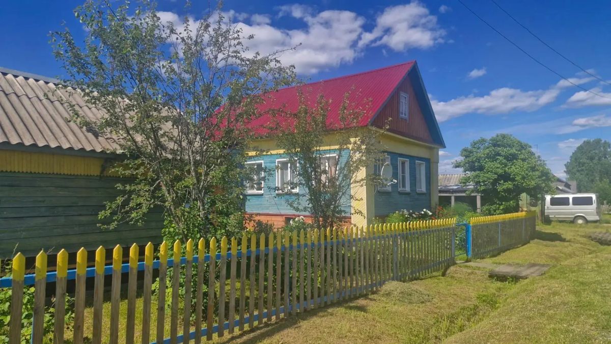 Анастасия Елсукова и Руслан Быкасов продолжают знакомить зрителей с Вятской глубинкой Анастасия Елсукова и Руслан Быкасов продолжают знакомить зрителей с Вятской глубинкой