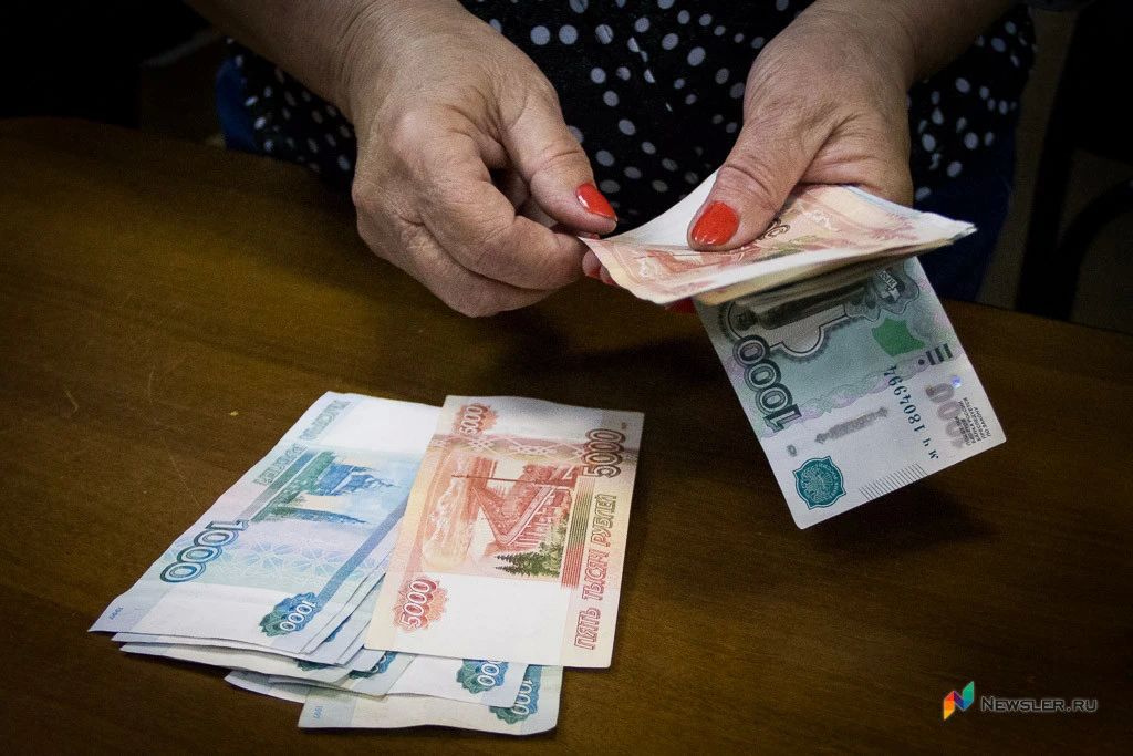 Контрольно-счетная комиссия выявила переплаты и недоплаты зарплат в Сосновской школе искусств Вятскополянского района