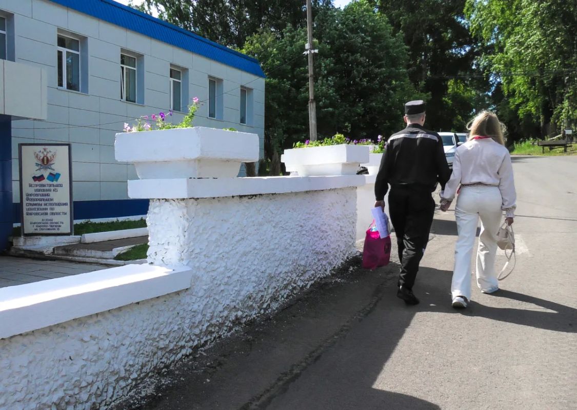 Осуждённому в колонии №5 Кирово-Чепецка разрешили оплачиваемый отпуск с семьёй