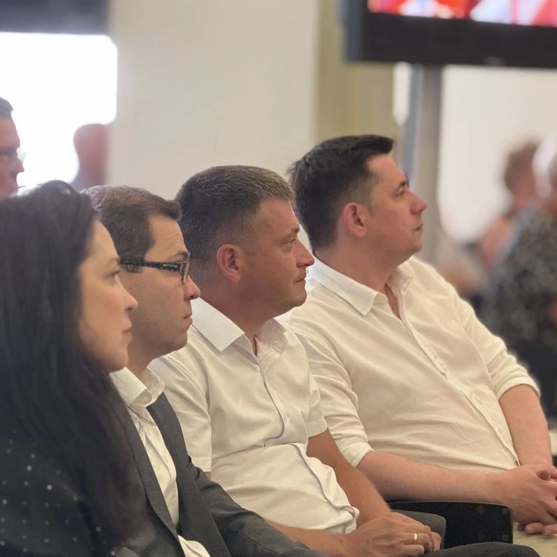 Наградили победителей и призёров XIII Чемпионата Кировской области по компьютерному и цифровому многоборью среди пенсионеров Наградили победителей и призёров XIII Чемпионата Кировской области по компьютерному и цифровому многоборью среди пенсионеров