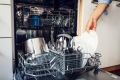 Секреты загрузки посудомойки: что не стоит ставить в нижний ярус