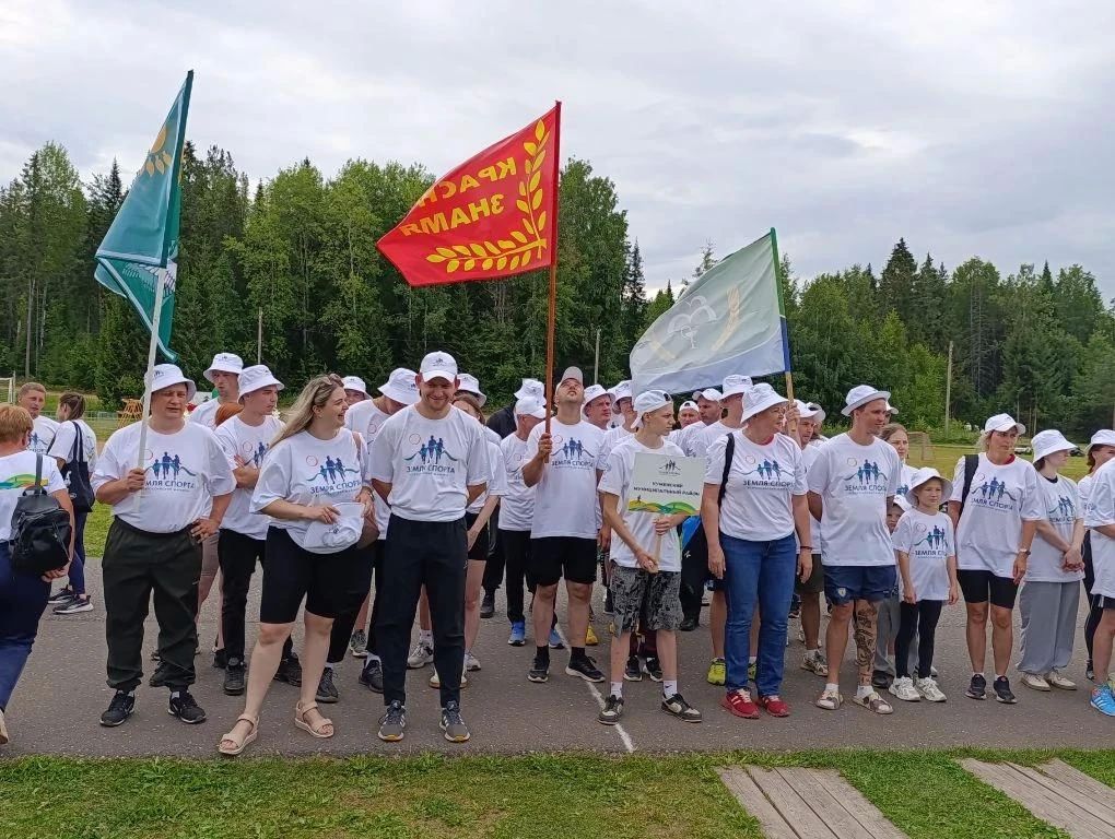 В Верхошижемье на лыжном комплексе «Шижма» прошёл всероссийский марафон «Земля спорта» В Верхошижемье на лыжном комплексе «Шижма» прошёл всероссийский марафон «Земля спорта»